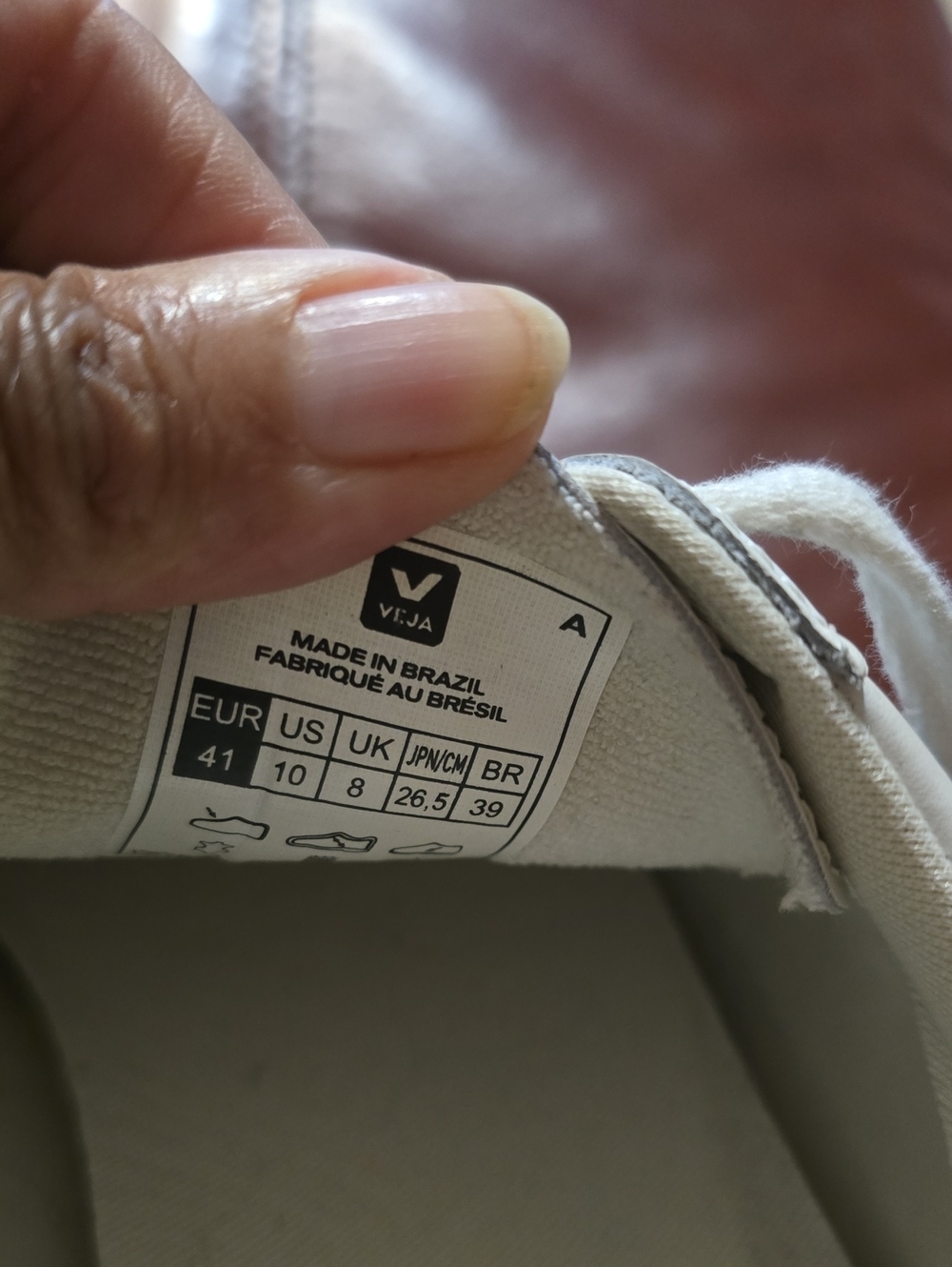 Veja White Leather Sneakers with Green Accents - Picture 4 of 4